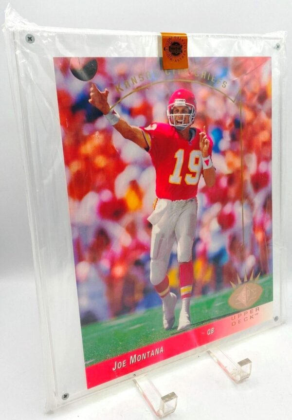 1994 Upper Deck Joe Montana Jumbo Limited Edition Card SP-122 (6) 1994 Upper Deck Joe Montana Jumbo Limited Edition Card SP-122 (6)