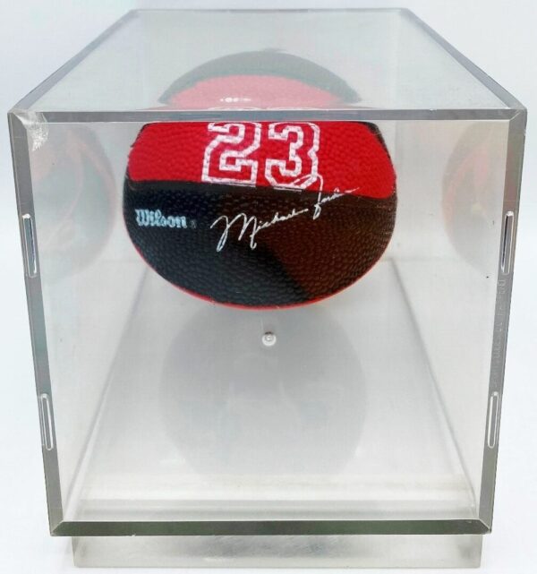 1997 Michael Jordan #23 Wristwatch-Avon (10)