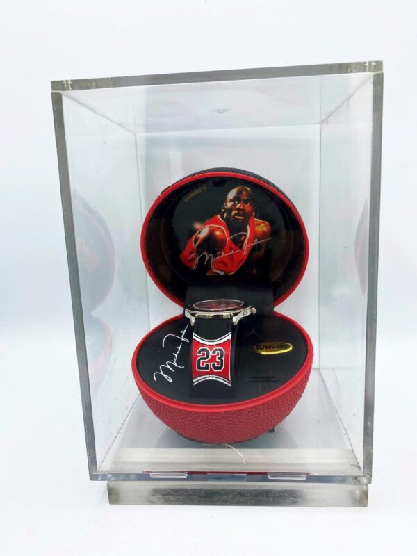 1997 Michael Jordan #23 Wristwatch-Avon (2)