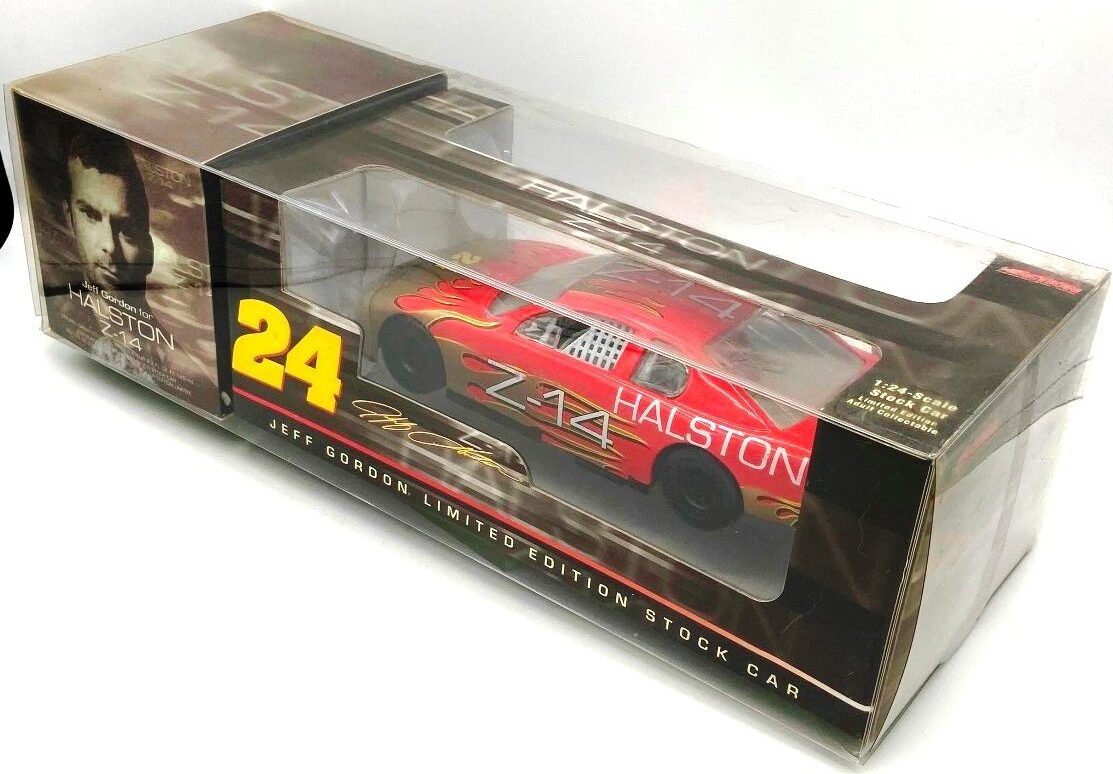 2005 Halston Z-14 Jeff Gordon Ltd Ed Stock Car 1/24 Scale