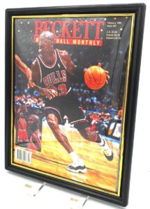 1996 Beckett NBA Feb Issue #67 (M Jordan (3)