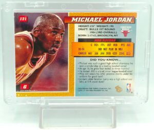 1995 Topps Embossed Michael Jordan-121 (3)