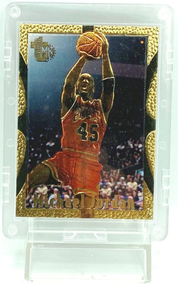 1995 Topps Gold Michael Jordan Card 121 (1)