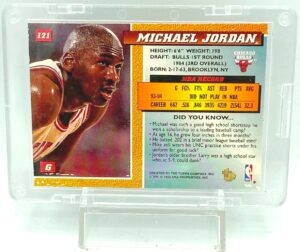 1995 Topps Gold Michael Jordan Card 121 (3)