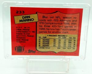 1987 Topps NFL Dan Marino Card #233 (2)