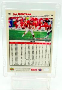 1995 Collectors Choice Joe Montana #19 (2)