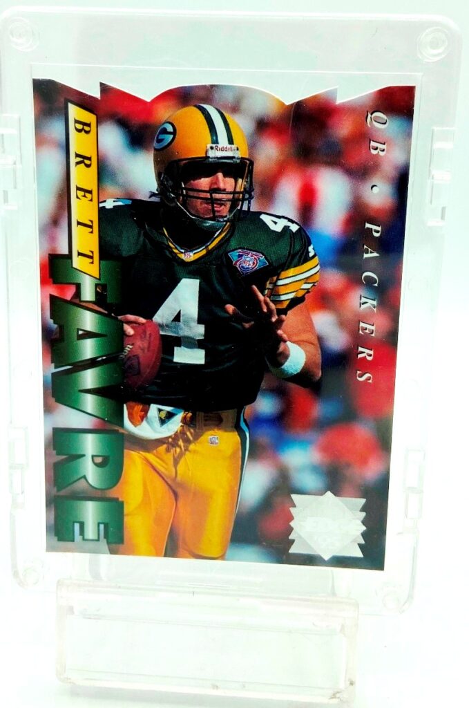 1995 Edge Die Cut Brett Favre #71