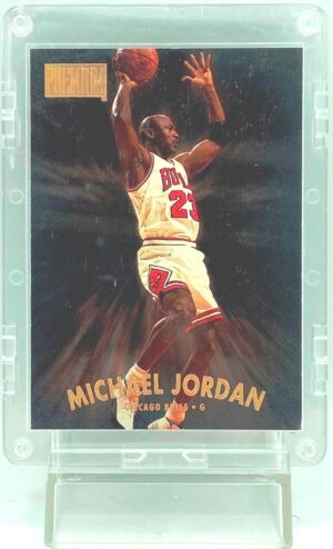 1997 Skybox Premium Michael Jordan #29 (1)
