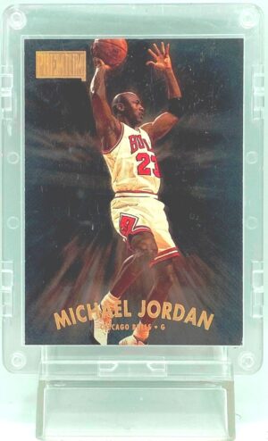 1997 Skybox Premium Michael Jordan #29 (1)