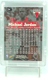 1997 Skybox Premium Michael Jordan #29 (2)
