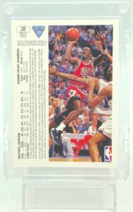 1992 UD Bulls Michael Jordan Italian #38 (2)