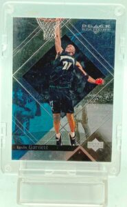 2000 UD Black Diamond Kevin Garnett #47 (2)