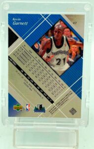 2000 UD Black Diamond Kevin Garnett #47 (3)