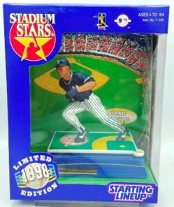 1998 Kenner SLU Stadium Stars Bernie Williams (1)