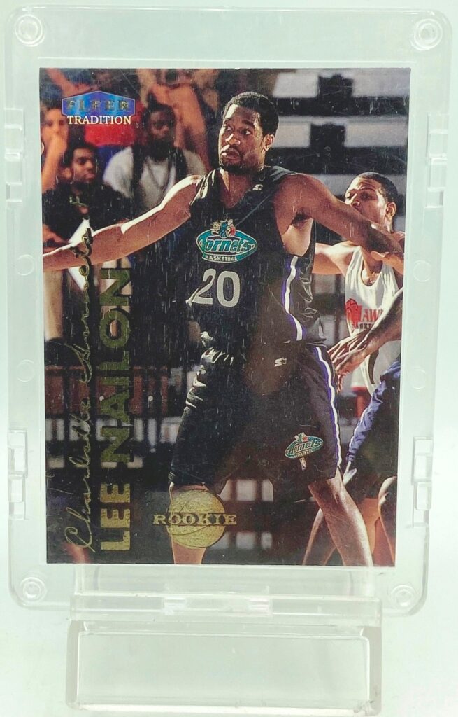 1999 Fleer Rookie Lee Nailon #207 (1)