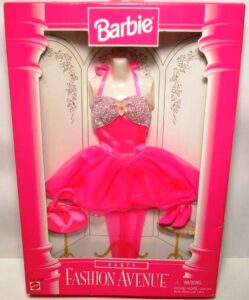 1996 Barbie Fashion Avenue Pink Party Dress (A)