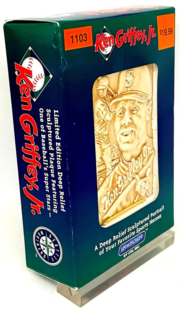 1997 Sculpture Plaque Ltd Ed Ken Griffey Jr (3)