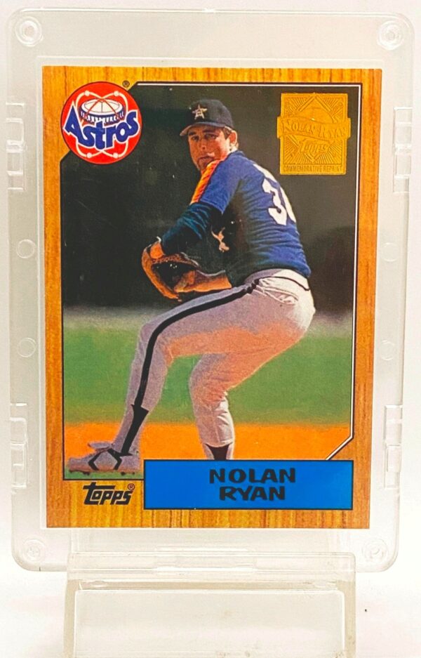 1999 Topps Reprint #20 Nolan Ryan #757 (1) 1999 Topps Reprint #20 Nolan Ryan #757 (1)