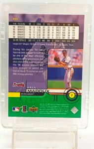 1999 UD Ionix Techno Greg Maddux #31 (2)