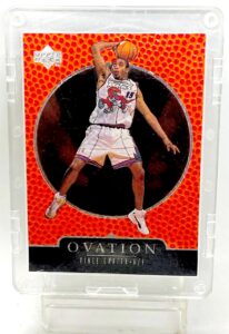 1999 Ovation Silver '98 RC Vince Carter #75 (1)