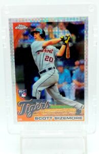 2010 Topps Chrome-R Scott Sizemore RC #175 (1)