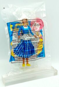 1995 McDonald HM #1 Dutch Barbie (2)