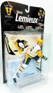 2009 McFarlane NHL Mario Lemieux Chase (2)