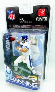 2010 McFarlane Retro Peyton Manning 4pcs (3)