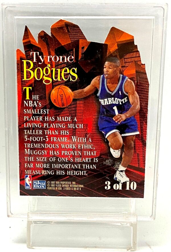 1997 Skybox Z-Force Die-Cut Tyrone Bogues #3 (2)