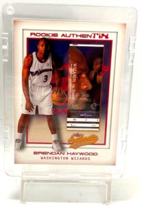2001 Fleer Authentic Brendan Haywood RC#104 (1)