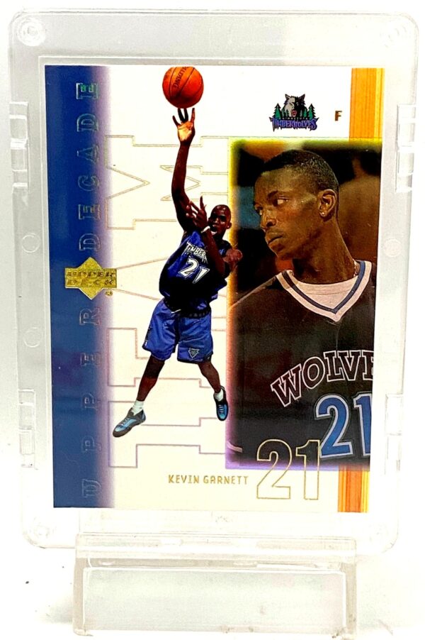 2001 UD 10th Ann. Team Kevin Garnett #UD4 (1)