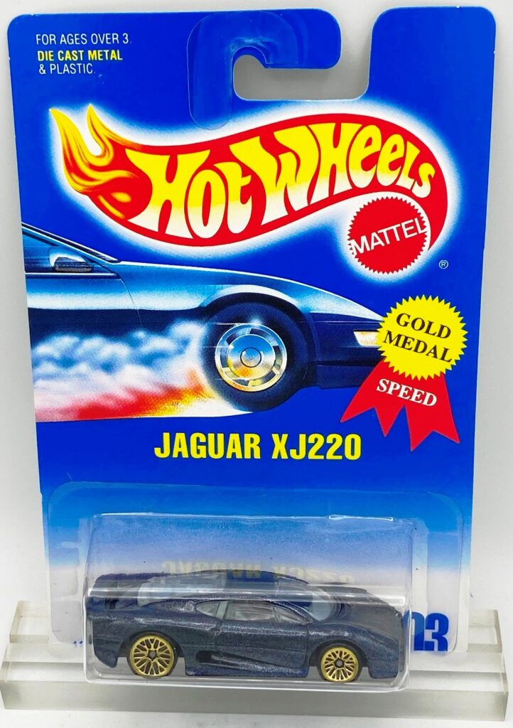 1991 HW CC #203 Speed Fleet Jaguar KJ220 Gold Lace (2)