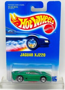 1991 HW CC #445 Speed Fleet Jaguar KJ220 5-Spoke (1)