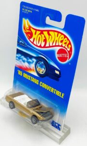 1991 HW CC #455 Classics '65 Mustang Convertible 7-Sp (4)