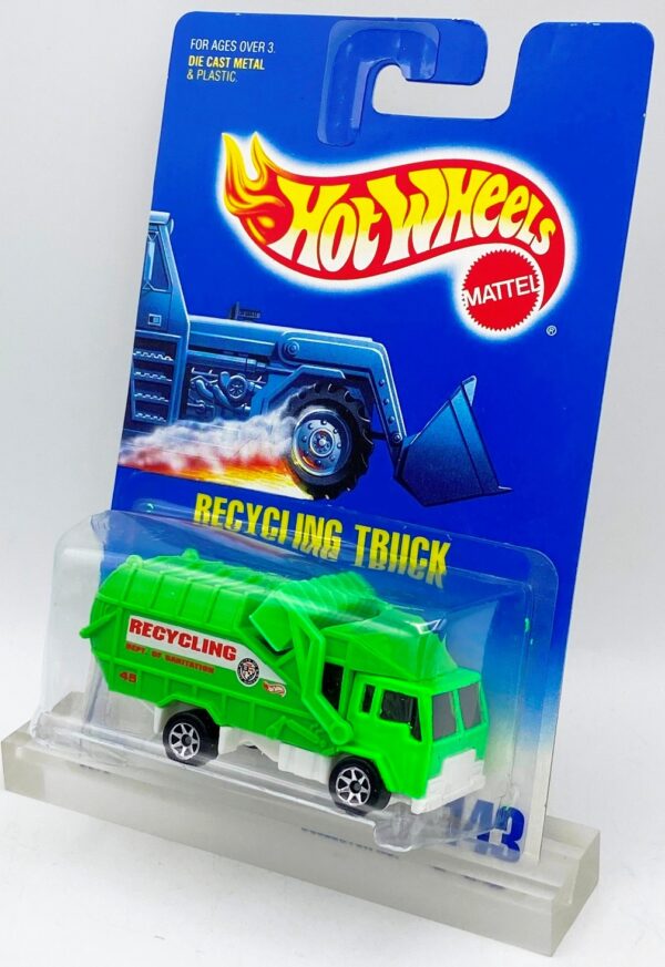 1991 HW CC #143 WH Recycling Truck (4)