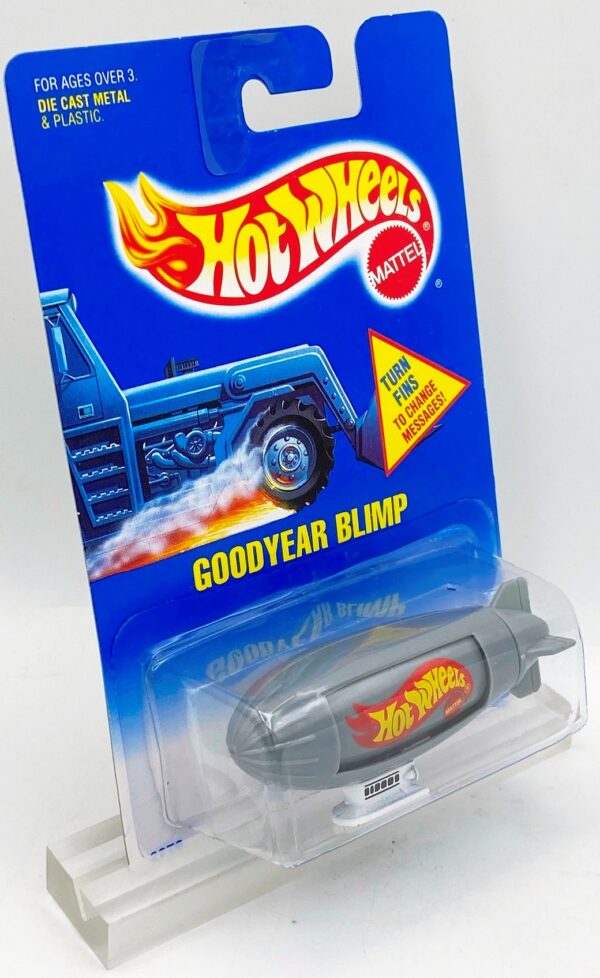 1991 HW CC #194 Goodyear Blimp White Cabin (3)