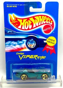 1991 HW CC #210 SF Viper RT-10 Green 3-Spoke Gold (1)