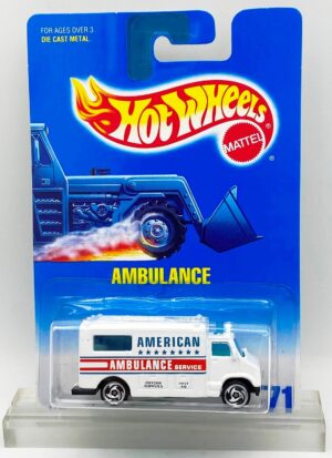 1991 HW CC #71 WH Ambulance White Razor (1)