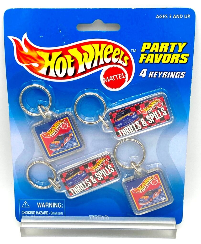 1997 Hot Wheels Party Favors 4-Keyrings (2)