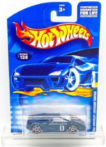 2001 HW CC #130 25th Ann. Lamborghini Countach (Star) (1)