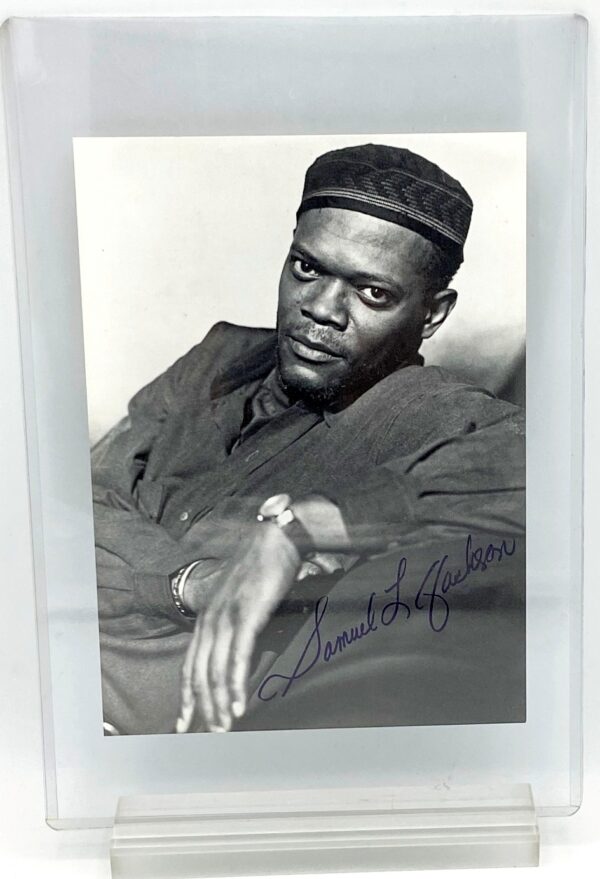 2002 Samuel L Jackson Autograph Photo (2) 2002 Samuel L Jackson Autograph Photo (2)