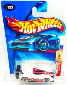 2004 HW CC #132 Ferrari 333 SP Heat Series White (Lace) (2)