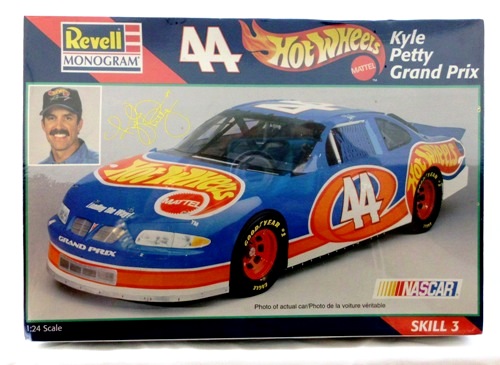 KYLE PETTY HOTWHEELS #44 (1/24 Grand Prix Signature Edition)1997