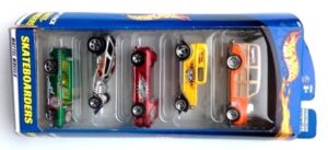 images Skateboarders Gift Pack “Multi-Colors-Collection w/Various Wheels” (Hotwheels 1:64 Scale 5-Car Box Set) “Rare-Vintage” (2000)
